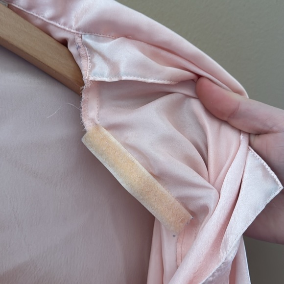 VINTAGE Gold Label Victoria's Secret Pink Short Sleeve Button Down Pajama Top - Picture 6 of 8